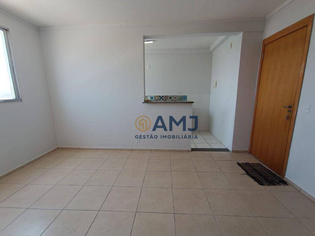 Apartamento à venda com 2 quartos, 46m² - Foto 3