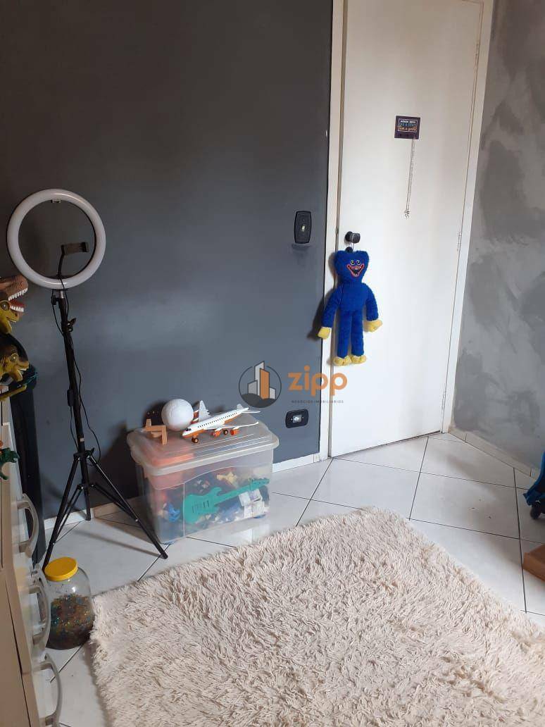 Apartamento para alugar com 3 quartos, 75m² - Foto 3