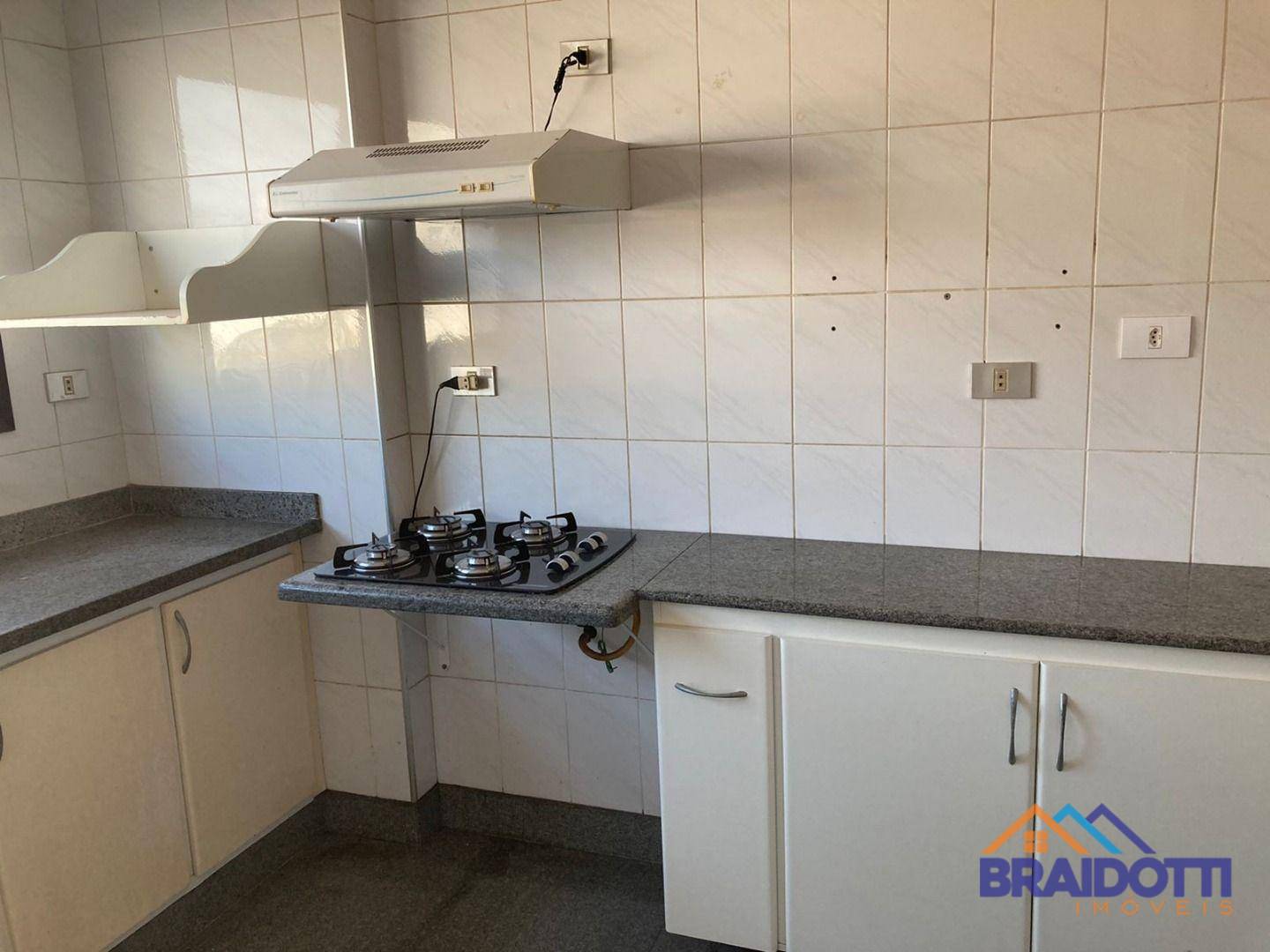 Apartamento à venda com 2 quartos, 85m² - Foto 6