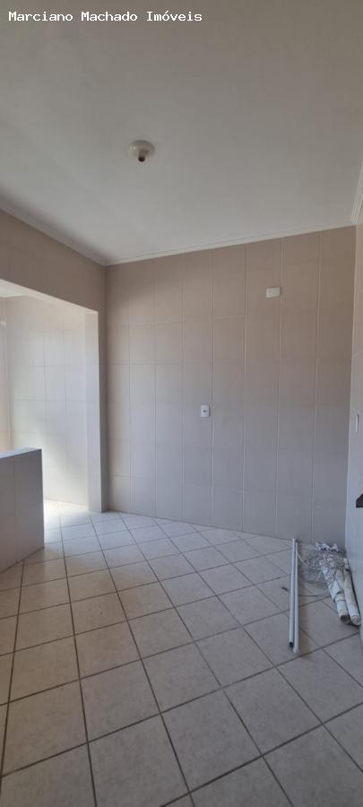 Apartamento à venda com 2 quartos, 65m² - Foto 9