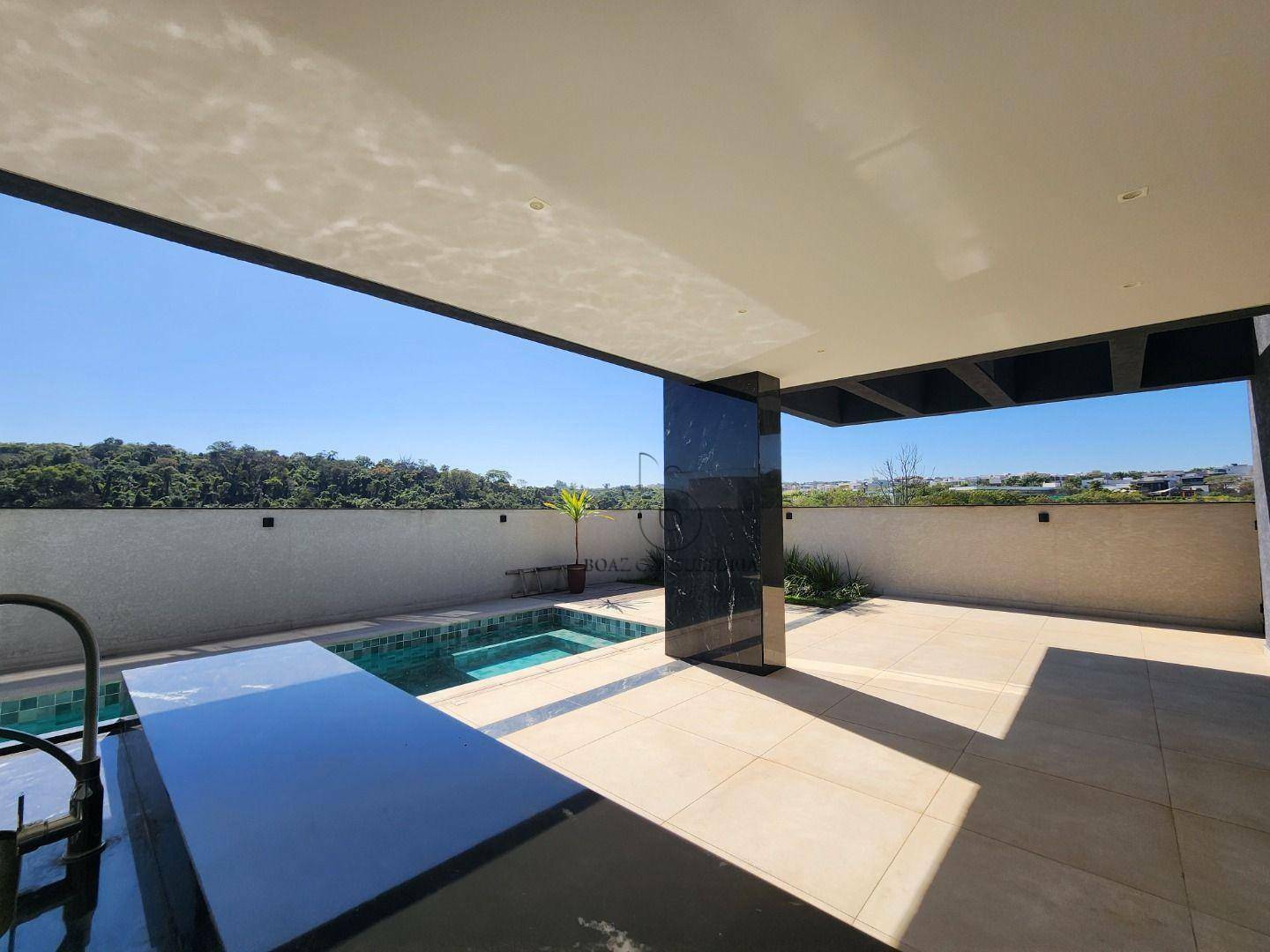 Casa de Condomínio à venda com 4 quartos, 357m² - Foto 9