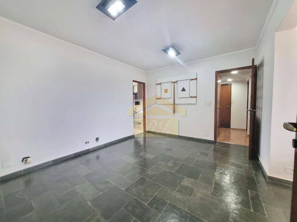 Cobertura à venda com 3 quartos, 200m² - Foto 5