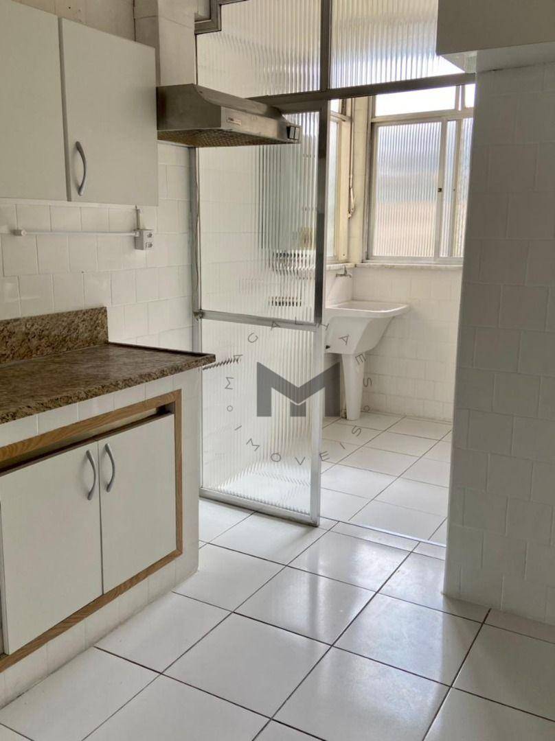 Apartamento à venda com 3 quartos, 101m² - Foto 17