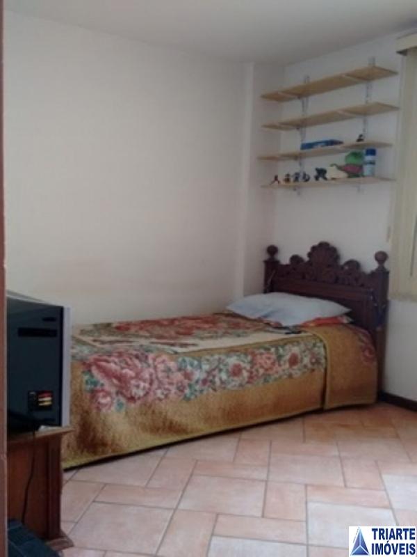 Apartamento à venda com 2 quartos, 66m² - Foto 4