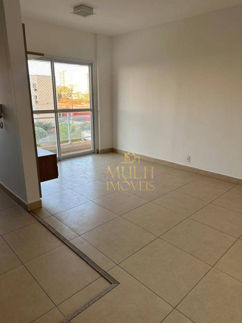 Apartamento à venda com 2 quartos, 77m² - Foto 1