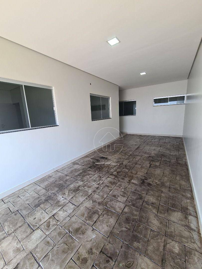 Apartamento para alugar com 2 quartos, 80m² - Foto 3