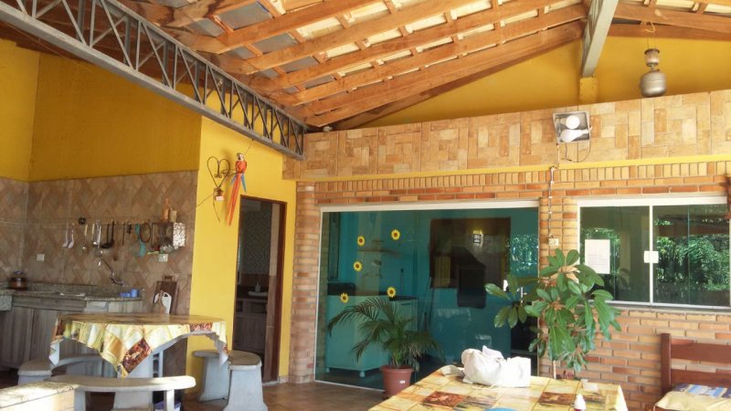 Chácara à venda com 4 quartos, 250m² - Foto 6