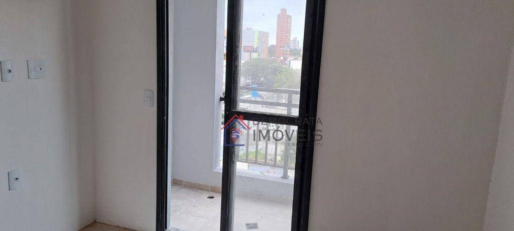 Apartamento à venda com 2 quartos, 44m² - Foto 2