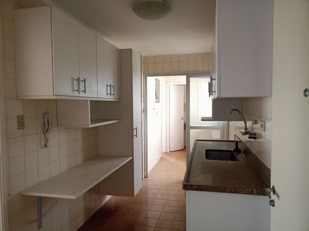 Apartamento para alugar com 3 quartos, 85m² - Foto 24