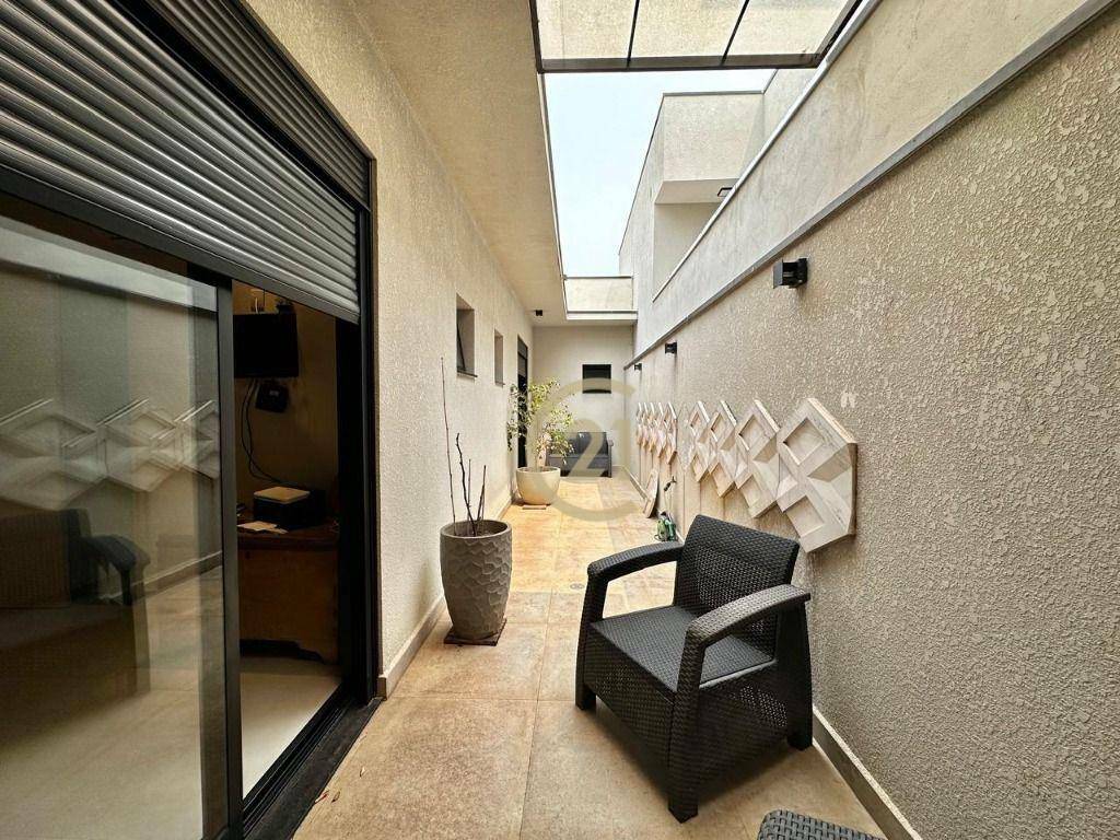 Casa de Condomínio à venda e aluguel com 3 quartos, 180m² - Foto 21