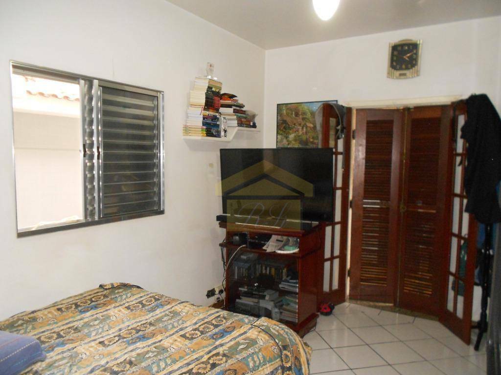 Sobrado à venda com 3 quartos, 189m² - Foto 11