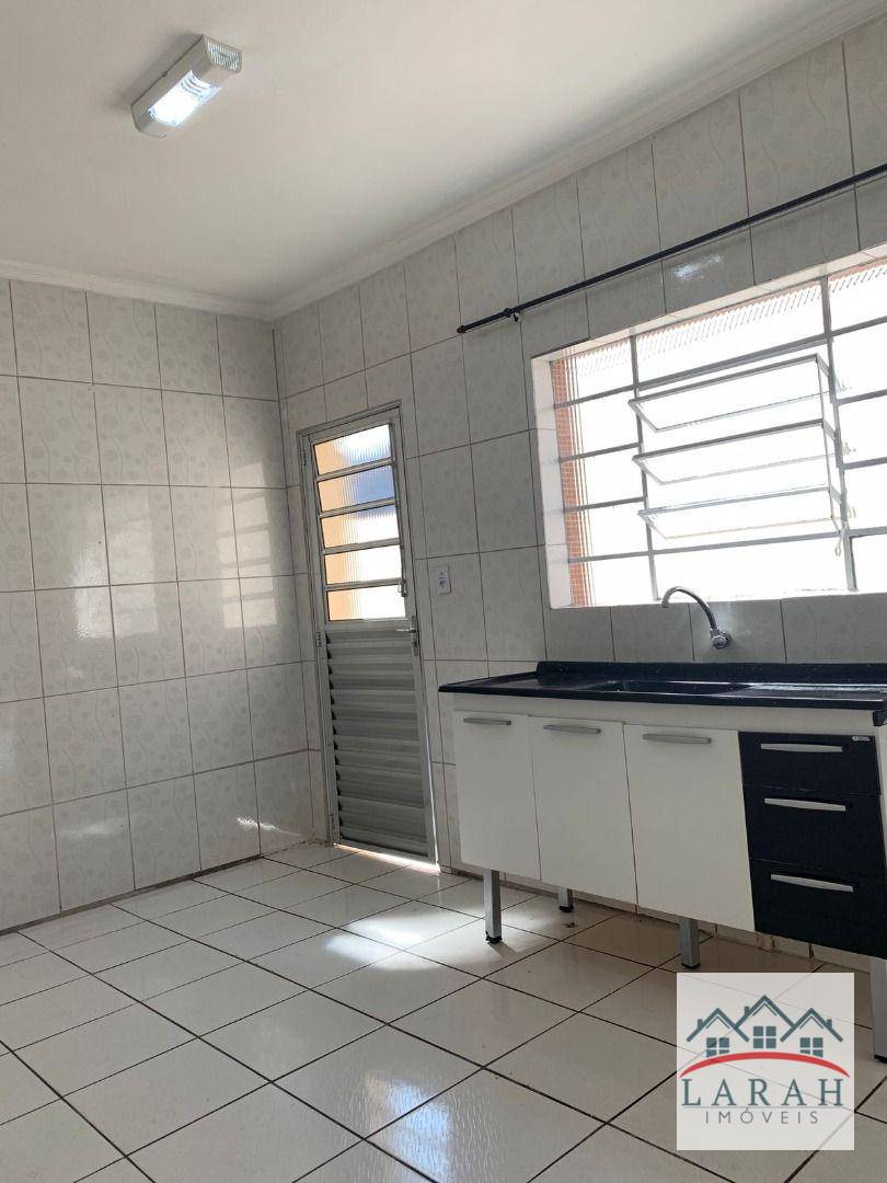 Sobrado para alugar com 2 quartos, 150m² - Foto 5