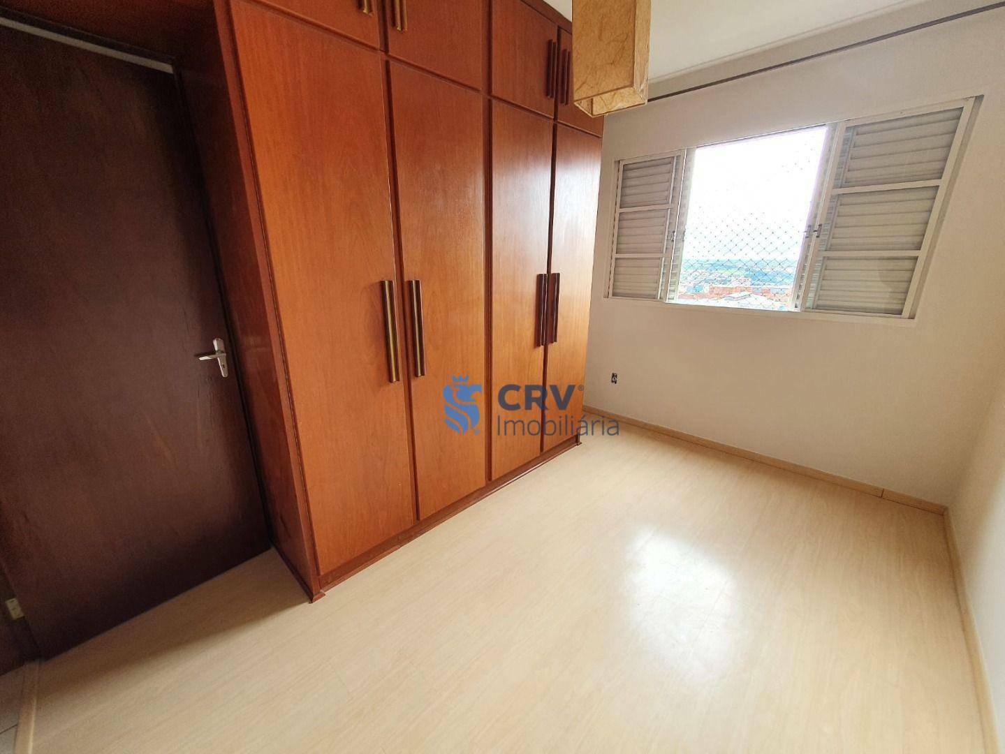 Apartamento à venda com 3 quartos, 95m² - Foto 8