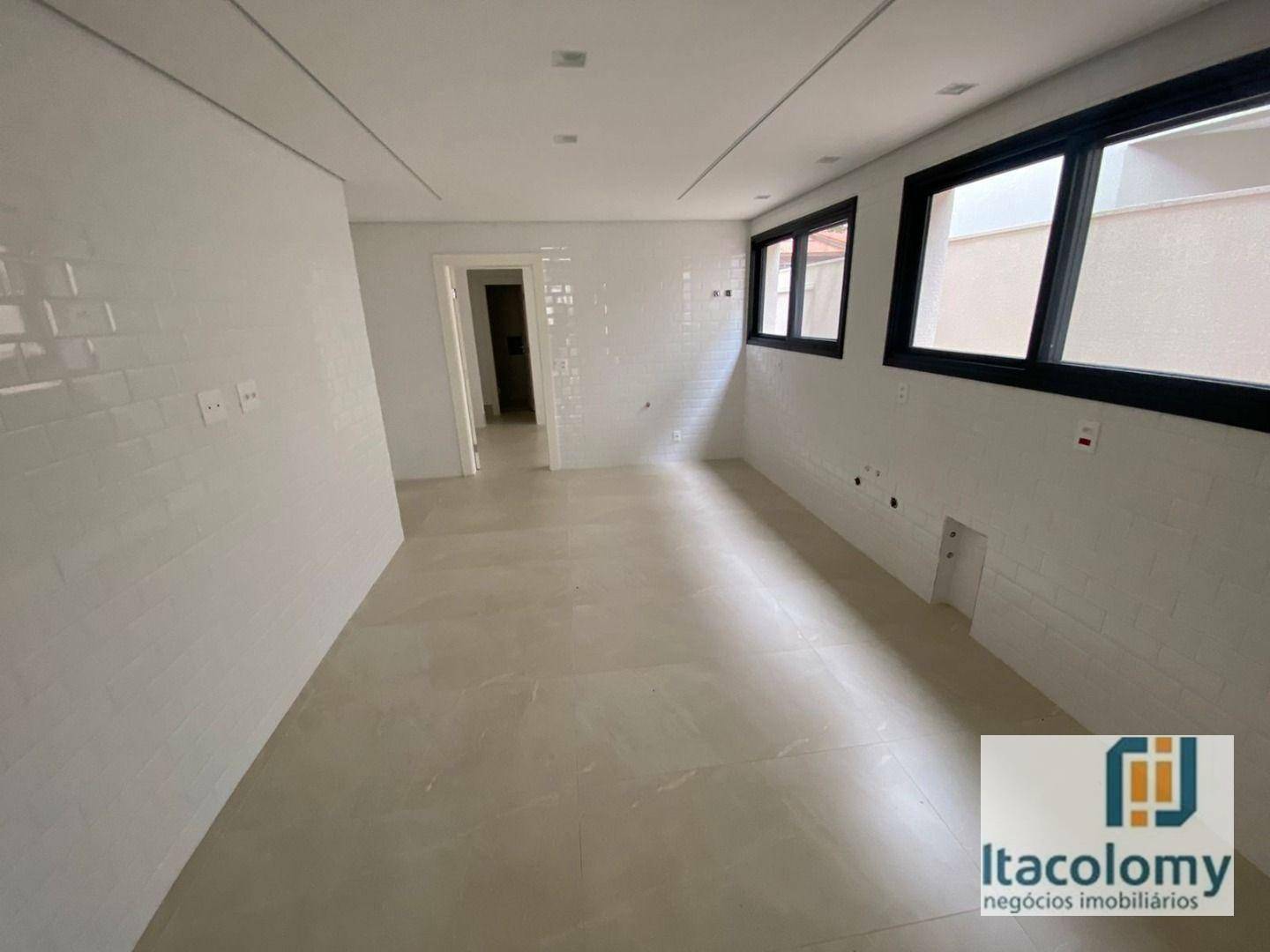 Casa de Condomínio à venda com 4 quartos, 482m² - Foto 6