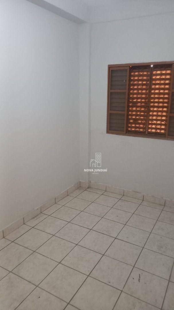 Casa para alugar com 3 quartos, 120m² - Foto 35