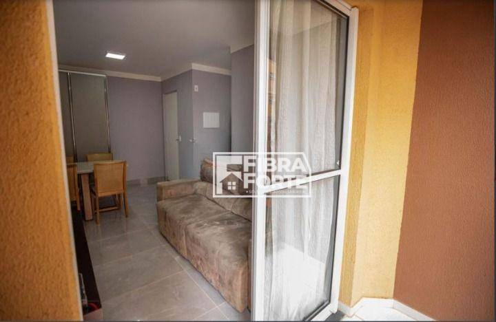 Apartamento à venda com 3 quartos, 60m² - Foto 5