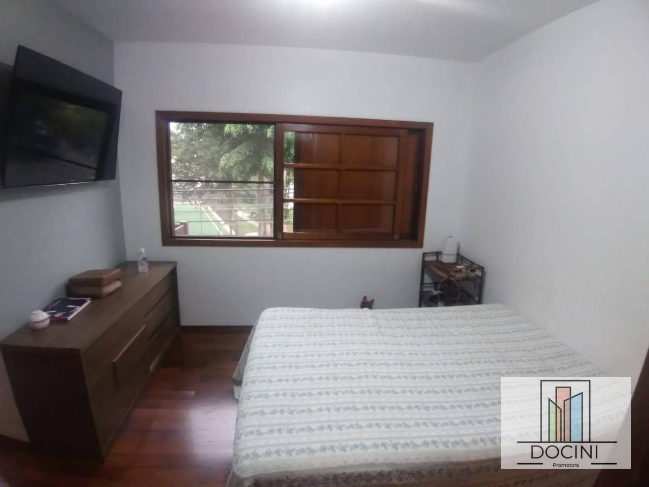 Casa para alugar com 3 quartos, 360M2 - Foto 36