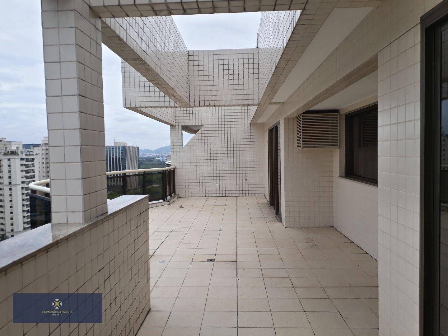 Cobertura à venda com 3 quartos, 203m² - Foto 2