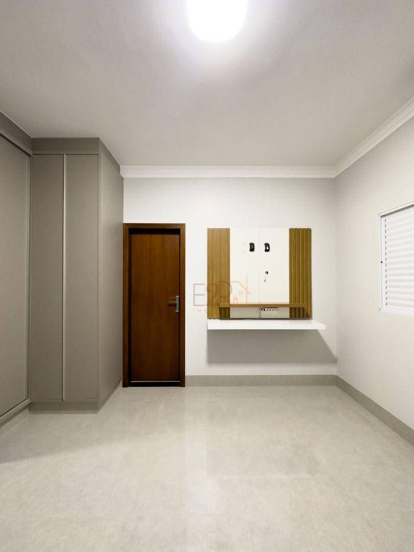 Casa à venda com 3 quartos, 183m² - Foto 11