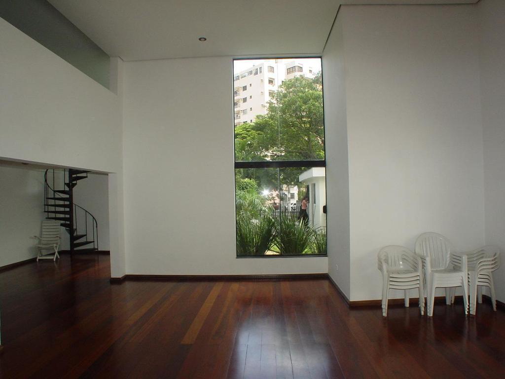 Apartamento à venda com 4 quartos, 221m² - Foto 5