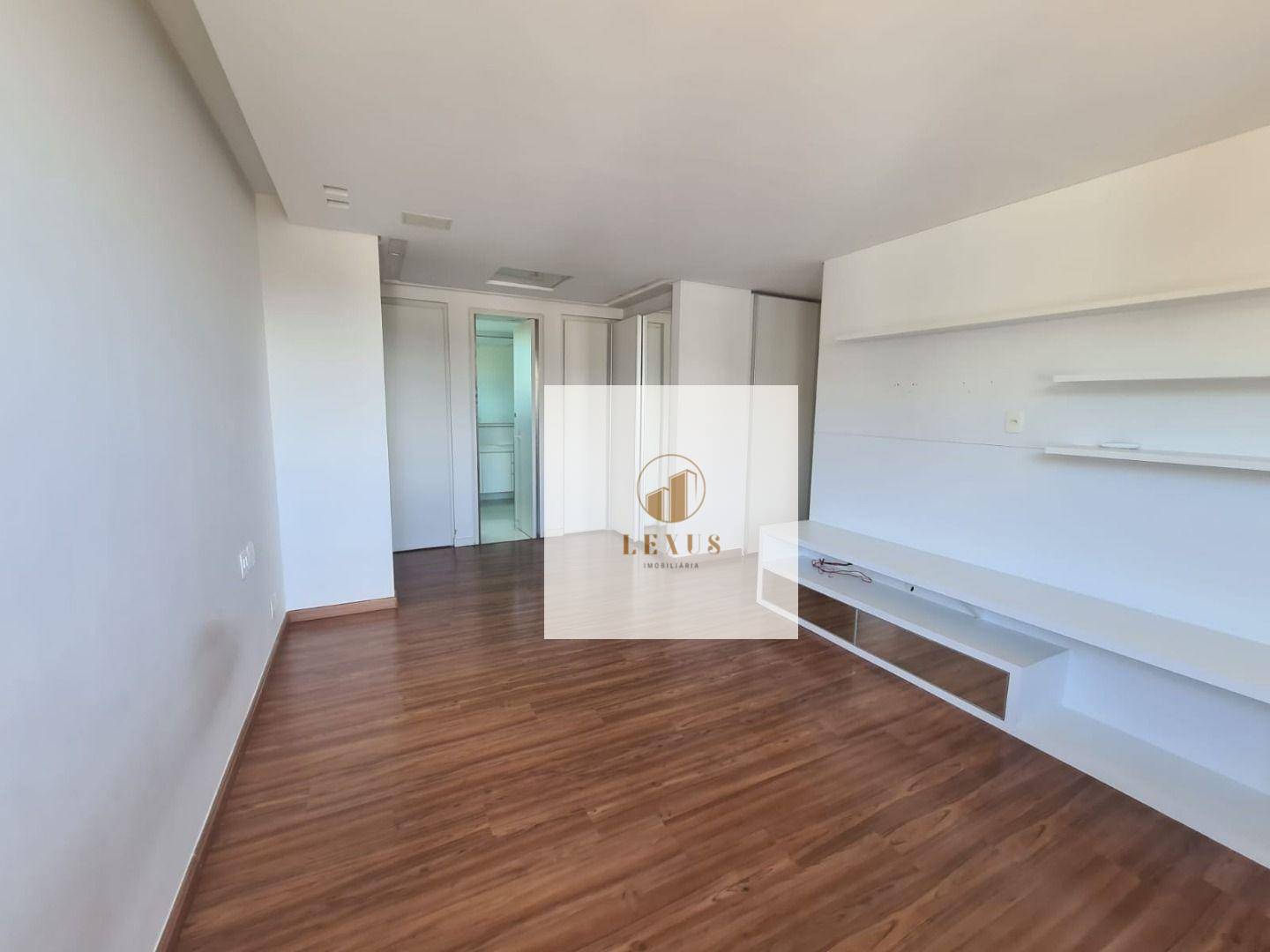 Apartamento à venda com 3 quartos, 206m² - Foto 12