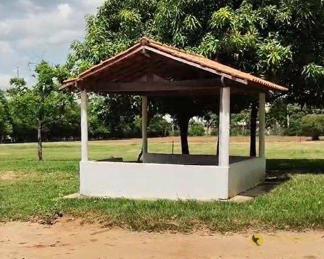 Chácara à venda com 2 quartos, 180m² - Foto 20