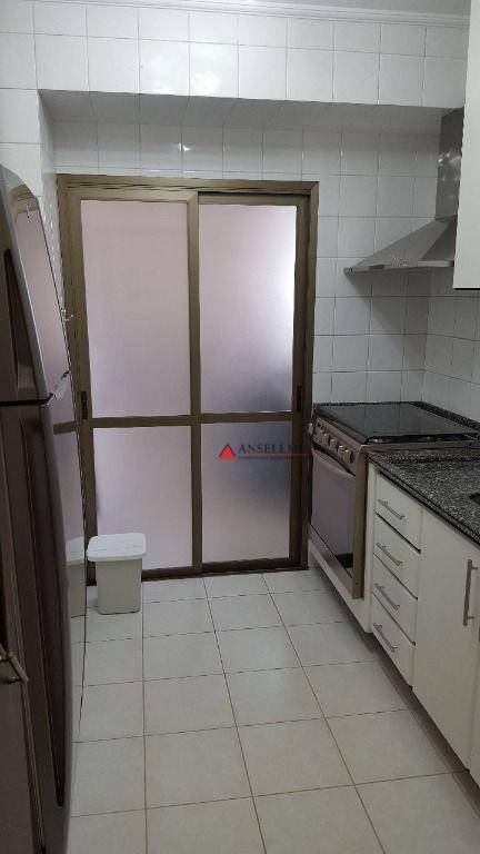 Apartamento para alugar com 3 quartos, 100m² - Foto 9