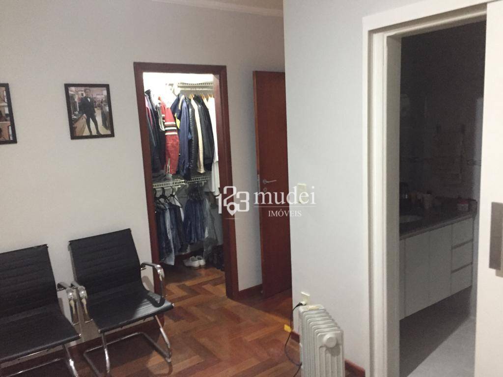 Casa de Condomínio à venda com 4 quartos, 235m² - Foto 28