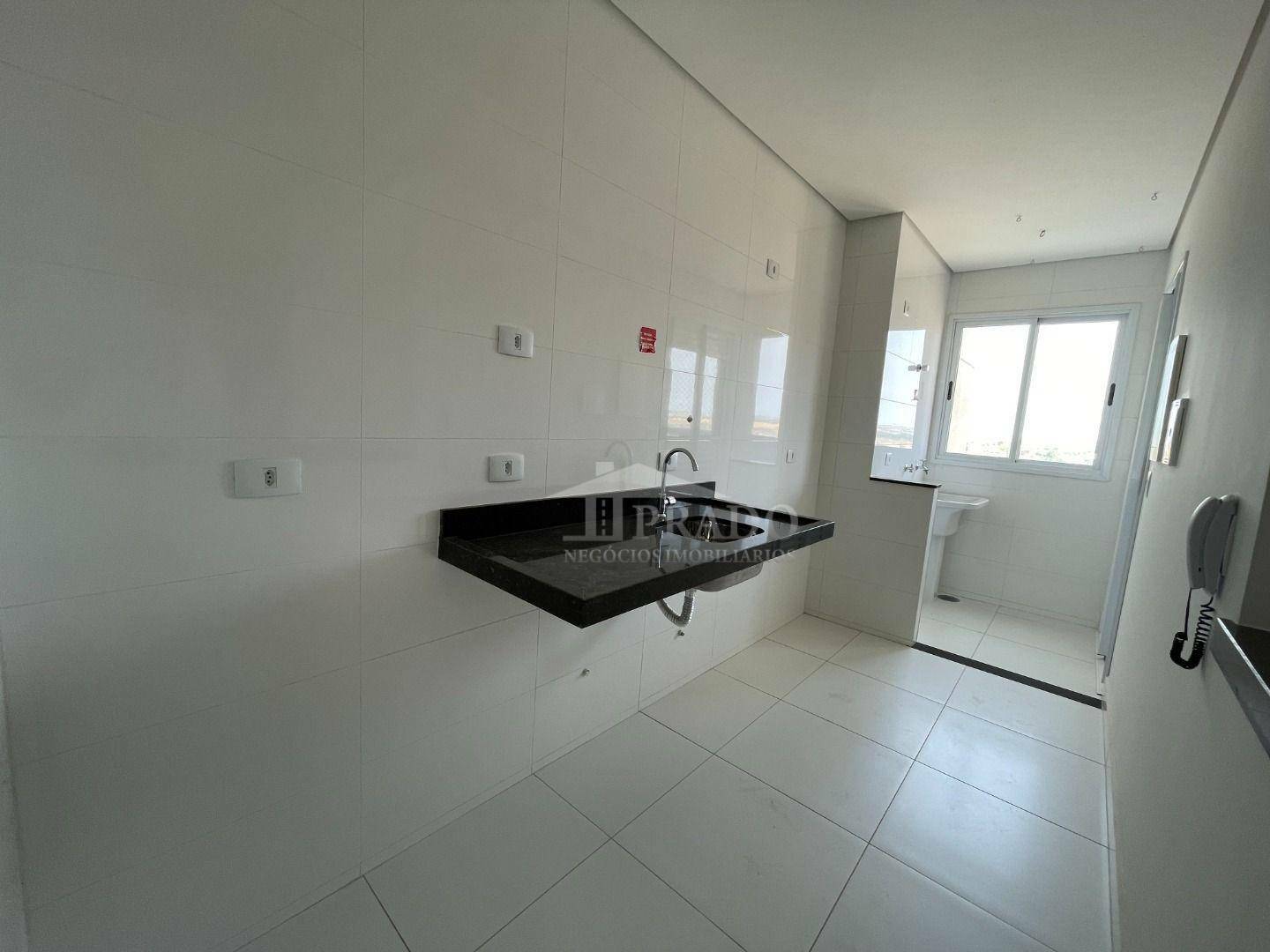 Apartamento à venda com 2 quartos, 63m² - Foto 3