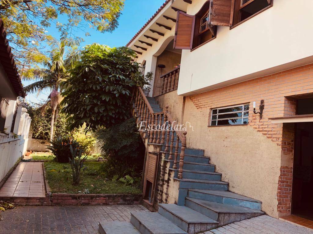 Casa à venda com 4 quartos, 350m² - Foto 2