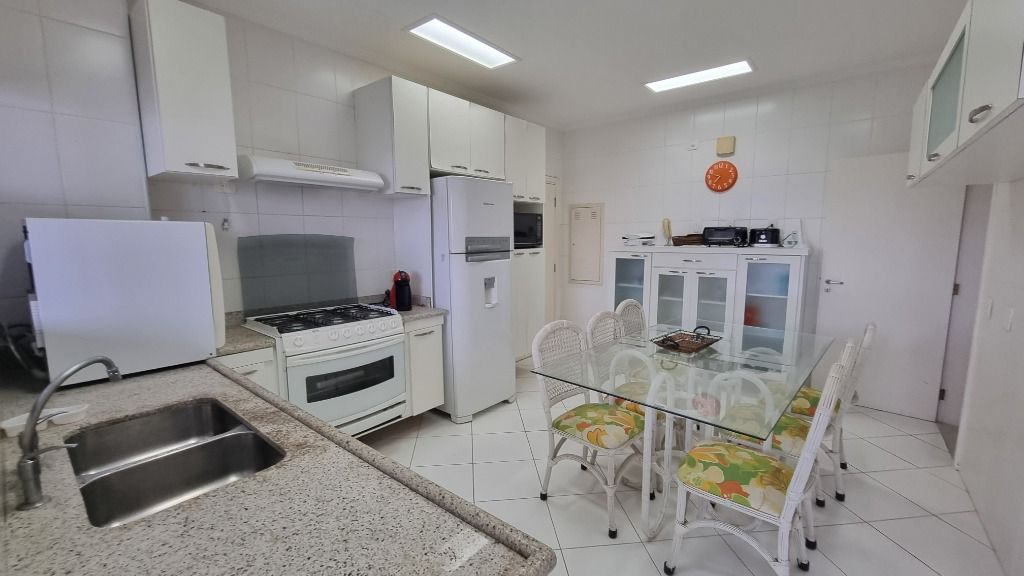 Apartamento à venda com 4 quartos, 200m² - Foto 30