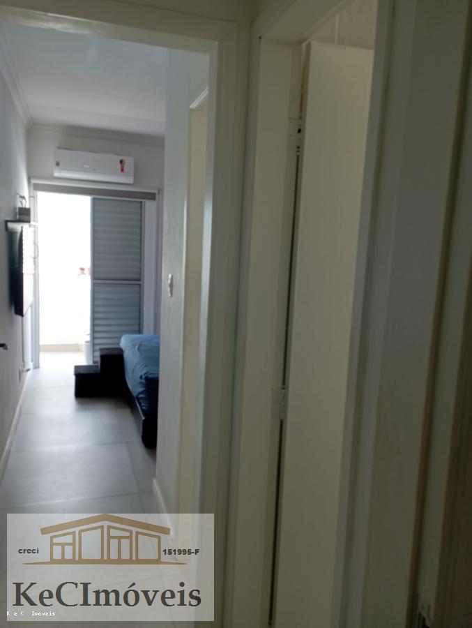 Apartamento à venda com 2 quartos, 72m² - Foto 10