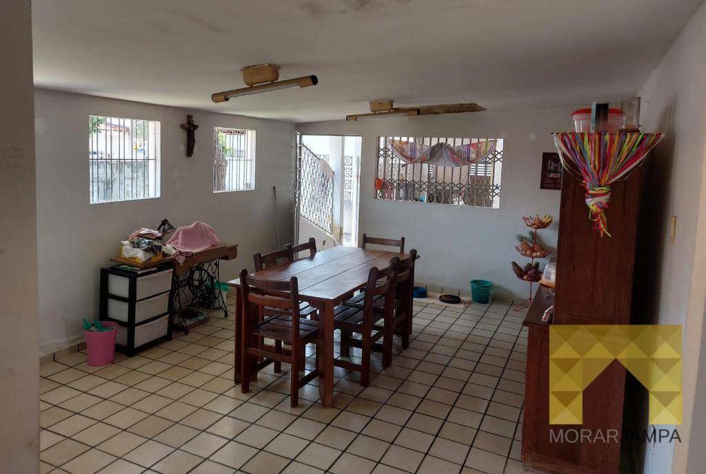 Casa à venda com 3 quartos, 280m² - Foto 6