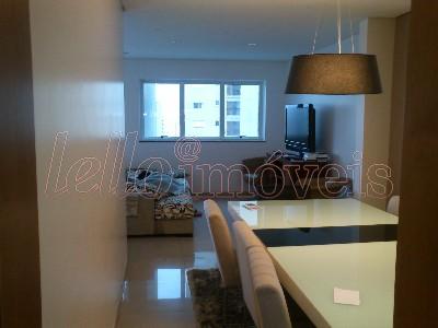 Apartamento à venda com 4 quartos, 222m² - Foto 4