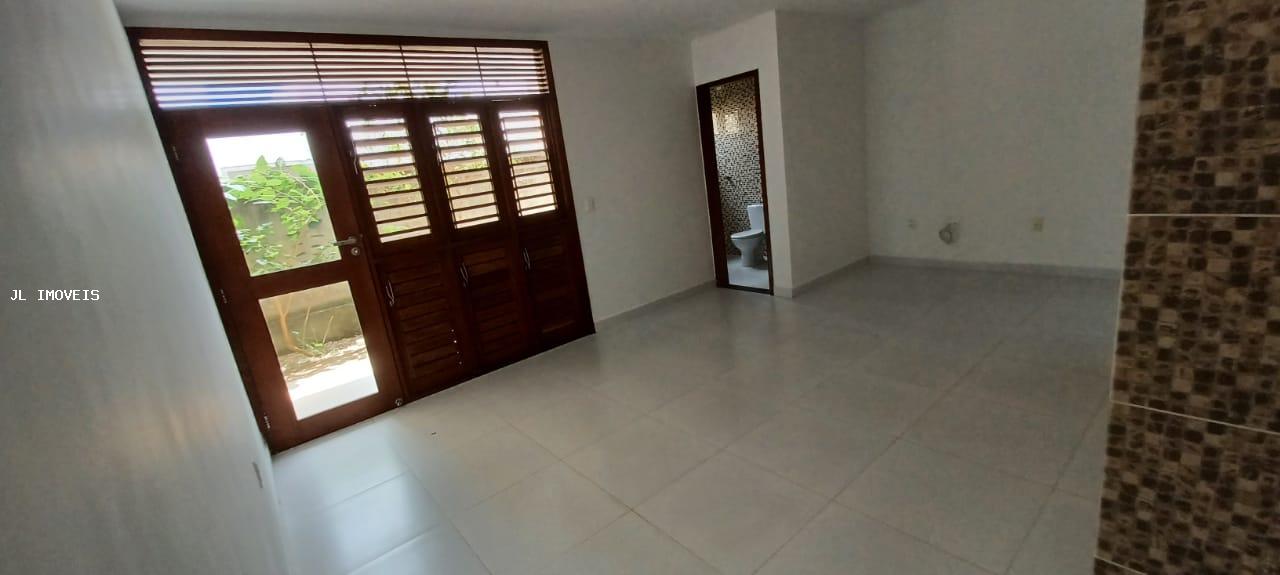 Casa à venda com 3 quartos, 340m² - Foto 4