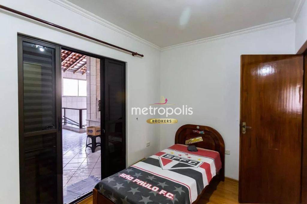 Sobrado à venda com 5 quartos, 247m² - Foto 14