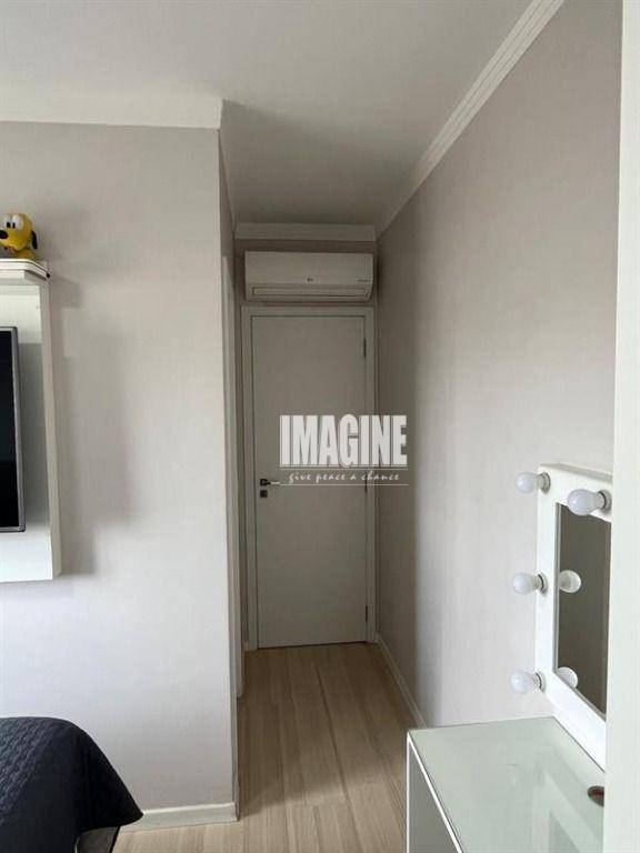 Apartamento à venda com 2 quartos, 57m² - Foto 18