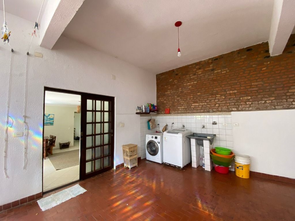 Casa à venda com 4 quartos, 250m² - Foto 19