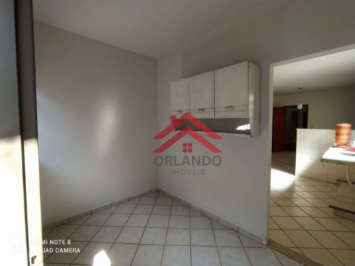 Casa à venda com 3 quartos, 170m² - Foto 1