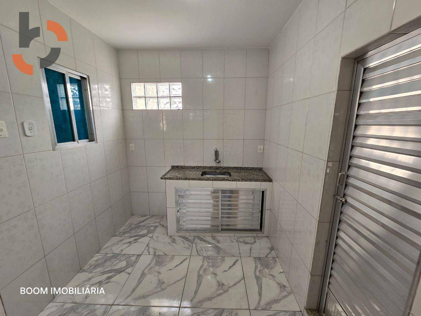 Apartamento para alugar com 1 quarto, 50m² - Foto 13