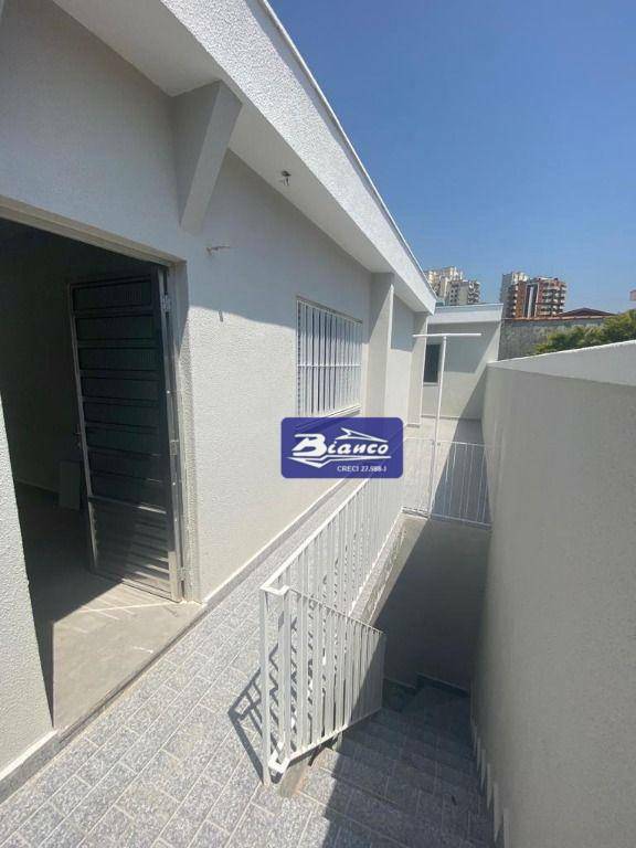 Casa à venda e aluguel com 3 quartos, 280m² - Foto 9