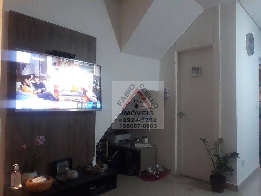 Sobrado à venda com 2 quartos, 70m² - Foto 4