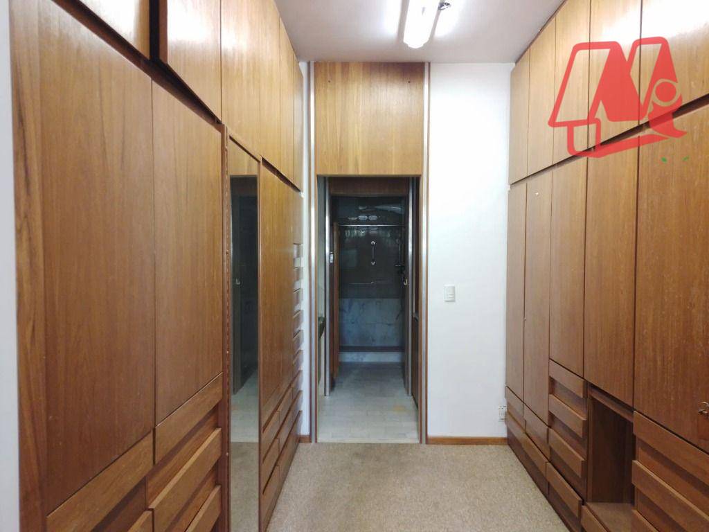 Casa à venda e aluguel com 3 quartos, 371m² - Foto 24