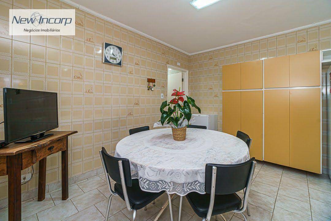 Sobrado à venda com 4 quartos, 225m² - Foto 27