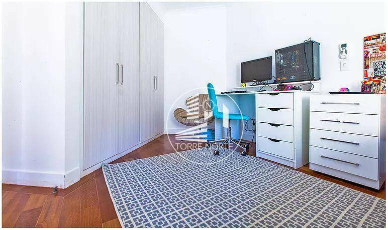 Apartamento à venda com 4 quartos, 230m² - Foto 16