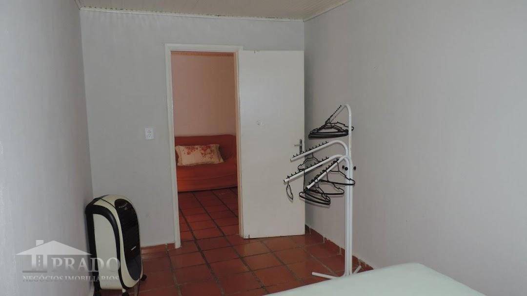 Casa à venda com 3 quartos, 89m² - Foto 12