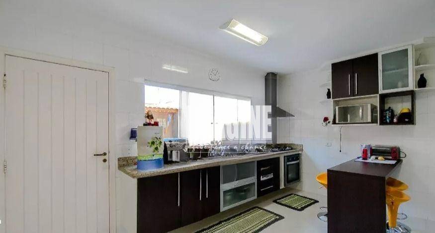 Sobrado à venda com 3 quartos, 230m² - Foto 5