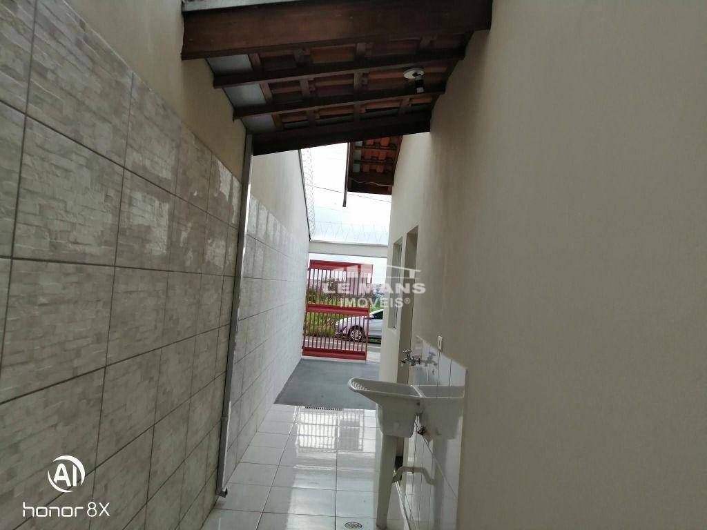 Casa à venda com 2 quartos, 52m² - Foto 6