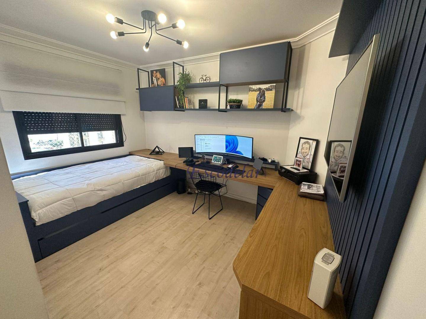 Apartamento à venda com 3 quartos, 156m² - Foto 4