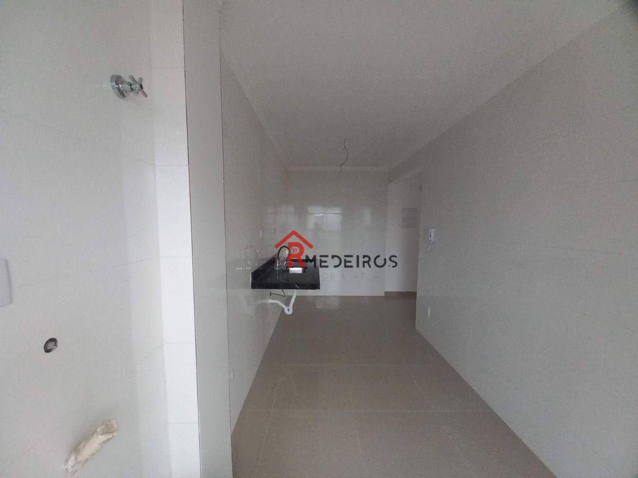 Apartamento à venda com 2 quartos, 74m² - Foto 13